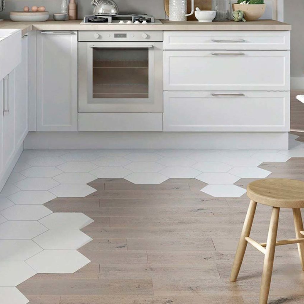 parket-ili-plitka-1024x1024.jpg